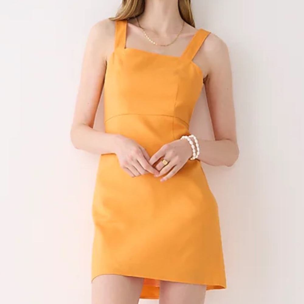 Squareneck A-line dress in stretch linen blend